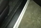 Наклейки на пороги авто 4 штуки