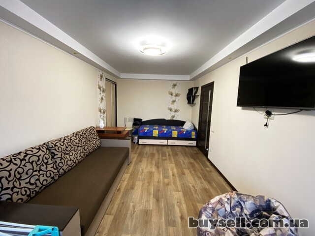 Продаю гарну 1к.  квартиру з ремонтом в Лісках