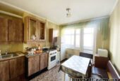 Продаю великогабаритну 1к. квартиру на Намиві