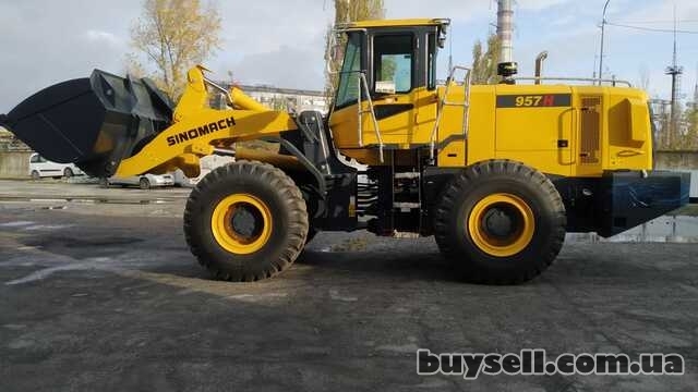 Навантажувач Фронтальний SINOMACH 957Н