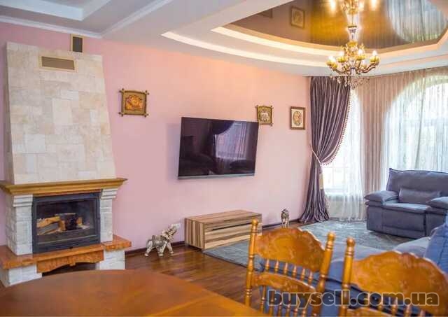Добротний будинок в Авангарді