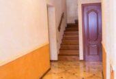 Добротний будинок в Авангарді
