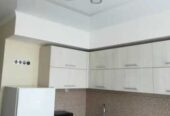 ЕОСЕЛЯ. Продам квартиру 39 кв. м., 17/24, новый дом жк 34-я Жемчужина.