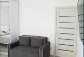 ЕОСЕЛЯ. Продам квартиру 39 кв. м., 17/24, новый дом жк 34-я Жемчужина.