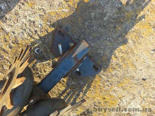 Очищувачі ряду,  б/у на прросапні сівалки John Deere Kinze,  В  НАЯВНО