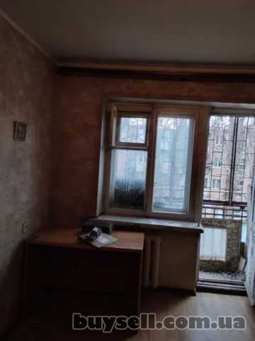 Продам 1 квартиру 32 кв.  м. ,  4/5,  ул.  Варненская/100-я школа.