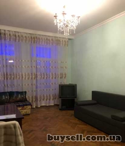 Продам 5 комнатную квартиру,  ул. Базарная/Осипова,  3/3,  146 кв.м.