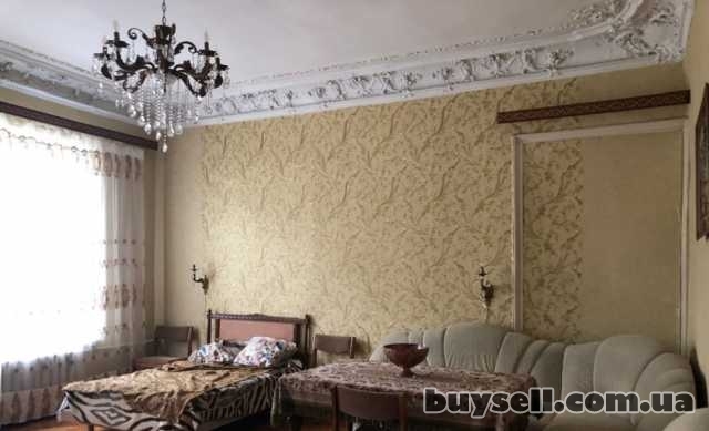 Продам 5 комнатную квартиру,  ул. Базарная/Осипова,  3/3,  146 кв.м.