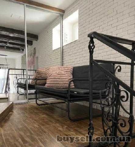 Продам двухуровневую квартиру 57 кв.  м. ,  Красный пер.  /Бунина.