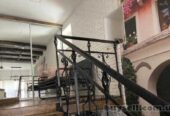 Продам двухуровневую квартиру 57 кв.  м. ,  Красный пер.  /Бунина.