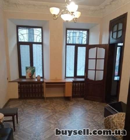 Продам двухуровневую квартиру,  ул.  Лейт.  Шмидта/М.  Арнаутская.