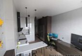 Продам квартиру-студию 28 кв.  м. ,  15/16,  новый дом,  жк Милос.