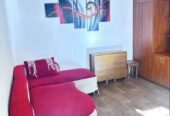 Продам квартиру 27 кв.  м. ,  1/2,  ул.  Колонтаевская/Серова.