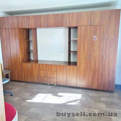 Продам квартиру 27 кв.  м. ,  1/2,  ул.  Колонтаевская/Серова.