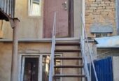 Продам квартиру 28 кв. м., 2/2,  Интернациональный пер.  /Мельницкая.