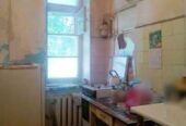 Продам квартиру 30 кв.  м. ,  2/2,  Шевченко проспект/Армейская.