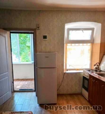 Продам квартиру 30 кв.  м. ,  2/2,  ул.  Успенская/Утесова пер.