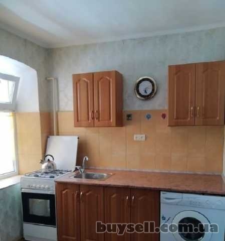 Продам квартиру 30 кв.  м. ,  2/2,  ул.  Успенская/Утесова пер.