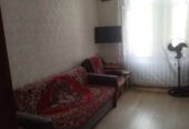 Продам квартиру 30 кв.  м. ,  3/3,  ул.  Разумовская/1-ый Разумовский