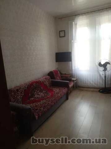 Продам квартиру 30 кв.  м. ,  3/3,  ул.  Разумовская/1-ый Разумовский
