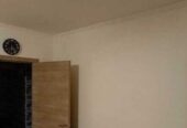 Продам квартиру 31 кв.  м. ,  1/5,  Люстдорфская дор.  /ост.  Школа.