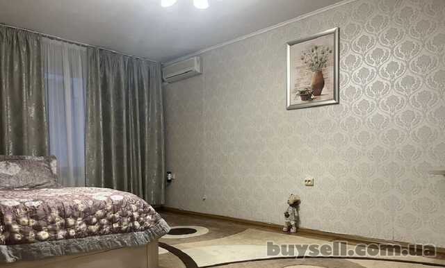 Продам квартиру 33 кв.  м. ,  7/9,  ул.  Марш.  Говорова/парк Победы.