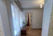 Продам квартиру 35 кв.  м. ,  2/3,  ул.  Болгарская/Высокий пер.