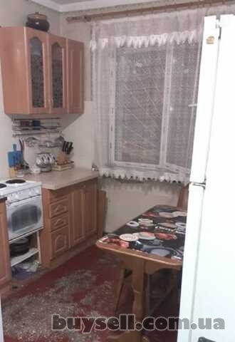 Продам квартиру 37 кв.  м. ,  1/5,  ул.  Косвенная/Средняя.