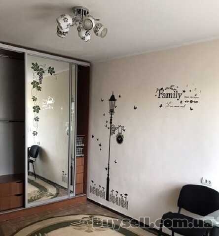 Продам квартиру 37 кв.  м. ,  4/9,  ул.  Балковская/Приморский Суд,