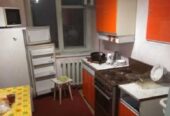 Продам квартиру 38 кв.  м. ,  6/14,  ул.  Ген.  Бочарова/Жолио Кюри.
