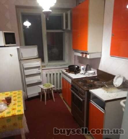 Продам квартиру 38 кв.  м. ,  6/14,  ул.  Ген.  Бочарова/Жолио Кюри.