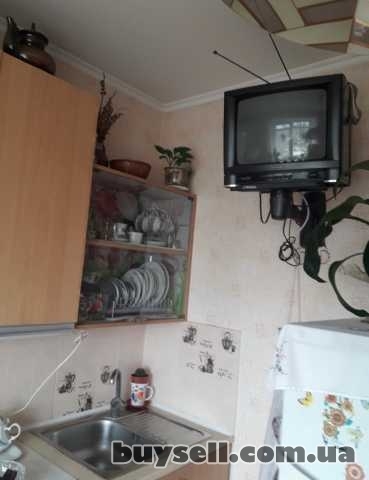 Продам квартиру 39 кв.  м,  10/16,  1-я ст.  Люстдорфской дор.