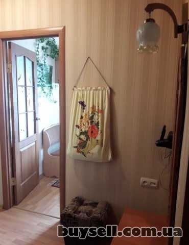 Продам квартиру 39 кв.  м,  10/16,  1-я ст.  Люстдорфской дор.