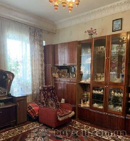 Продам квартиру 39 кв.  м. ,  1/2,  ул.  Балковская/Ольгиевский сп.