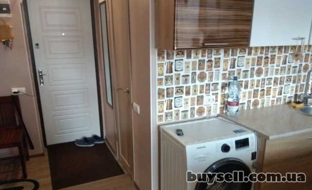 Продам квартиру 39 кв.  м. ,  2/4,  новый дом жк Smart.