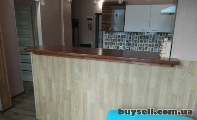 Продам квартиру 39 кв.  м. ,  2/4,  новый дом жк Smart.