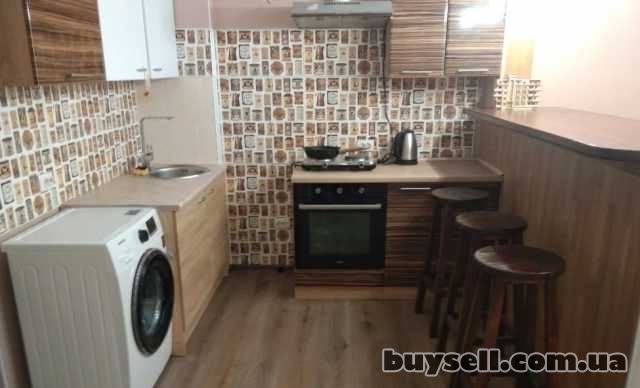 Продам квартиру 39 кв.  м. ,  2/4,  новый дом жк Smart.