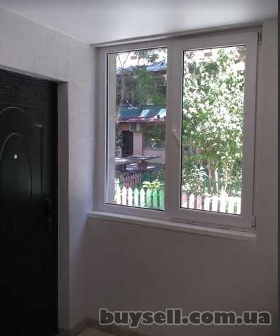 Продам квартиру 40 кв.  м. ,  1/2,  ул.  Нежинская/Льва Толстого.