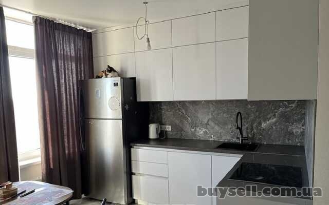 Продам квартиру 40 кв.  м. ,  16/25,  новый дом,  жк 34-я Жемчужина.
