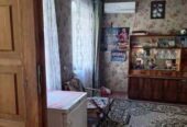 Продам квартиру 41 кв.  м. ,  1/2,  ул.  Новосельского/Торговая.
