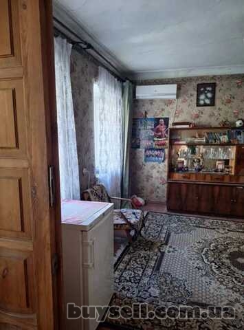 Продам квартиру 41 кв.  м. ,  1/2,  ул.  Новосельского/Торговая.