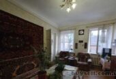 Продам квартиру 42 кв.  м.  3/3,  Вознесенский пер.  /Старосенная площ
