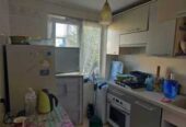 Продам квартиру 43 кв.  м. ,  4/5,  1-я ст.  Люстдорфской дор.