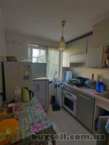 Продам квартиру 43 кв.  м. ,  4/5,  1-я ст.  Люстдорфской дор.