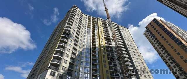 Продам квартиру 43 кв.  м. ,  5/24,  новый дом,  жк 65-я Жемчужина.