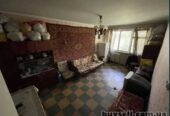 Продам квартиру 44 кв.  м. ,  1/5,  ул.  Ак.  Филатова/Космонавтов.