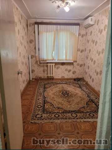 Продам квартиру 44 кв.  м. ,  2/5,  ул.  Героев Обороны/Крымский бульв