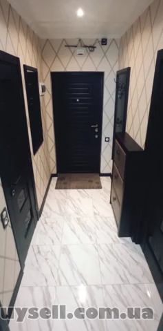 Продам квартиру 45 кв.  м. ,  15/25,  новый дом жк 30-я Жемчужина.