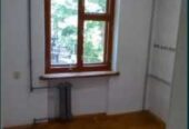 Продам квартиру 45 кв. м. ,  4/5,  ул.  Иглези/Космонавтов.