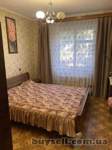 Продам квартиру 49 кв.  м. ,  2/9,  ул.  Ген.  Бочарова/Семена Палия.